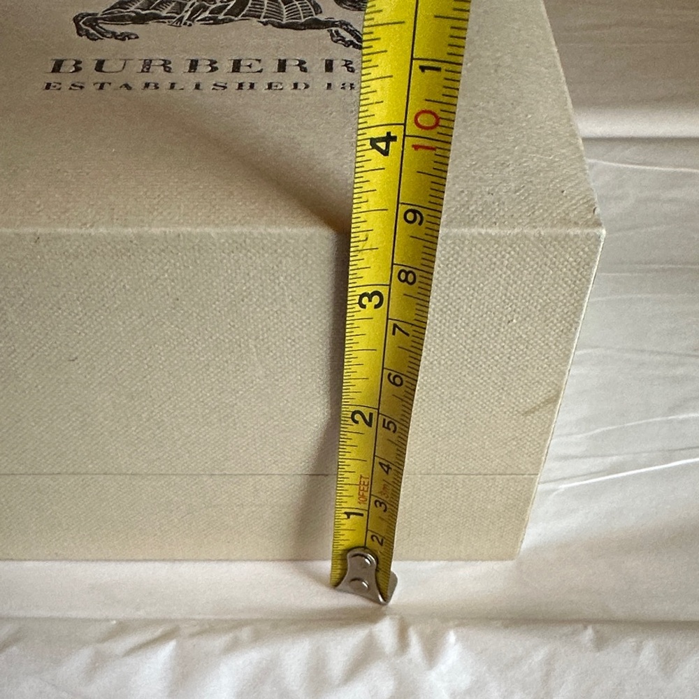 Burberry Cream Canvas Watch Box with Black Equestrian Logo - Picture 8 of 9